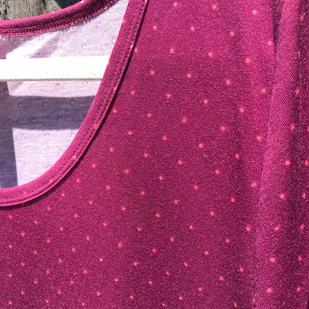 LuLaRoe Perfect T size large